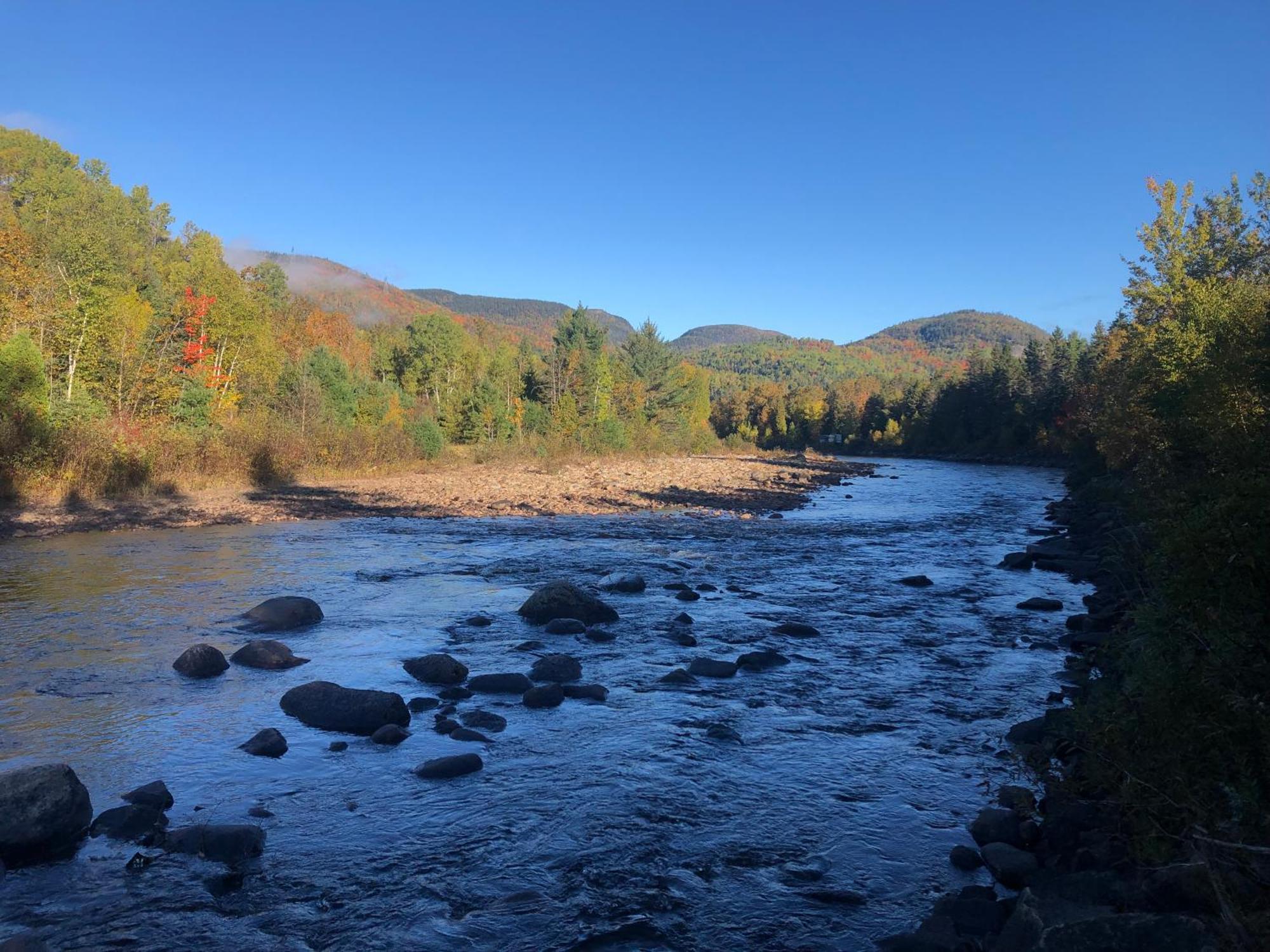 Belle Maison Avec Vue Sur La Riviere LʼAnse-Saint-Jean 外观 照片