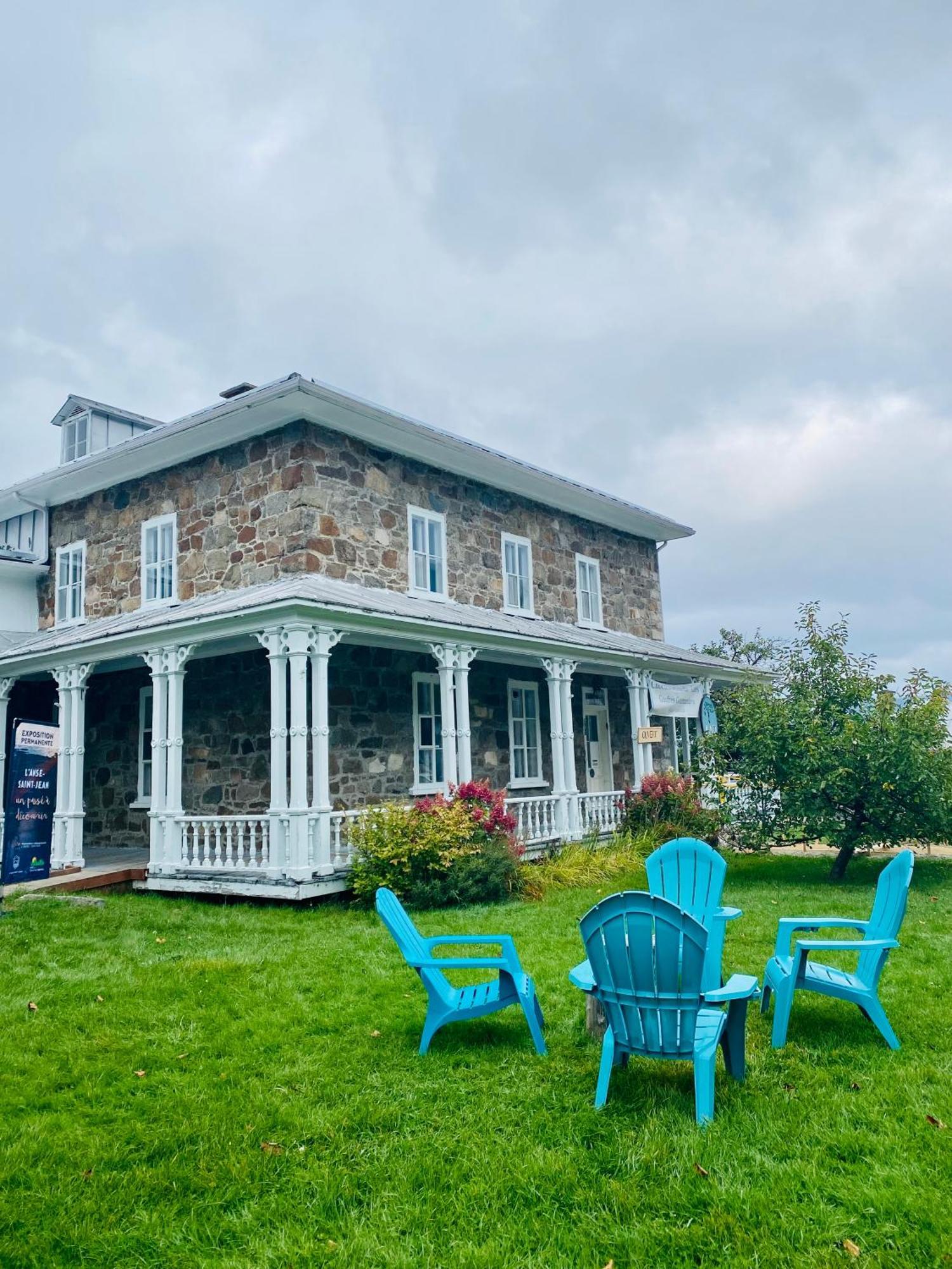 Belle Maison Avec Vue Sur La Riviere LʼAnse-Saint-Jean 外观 照片
