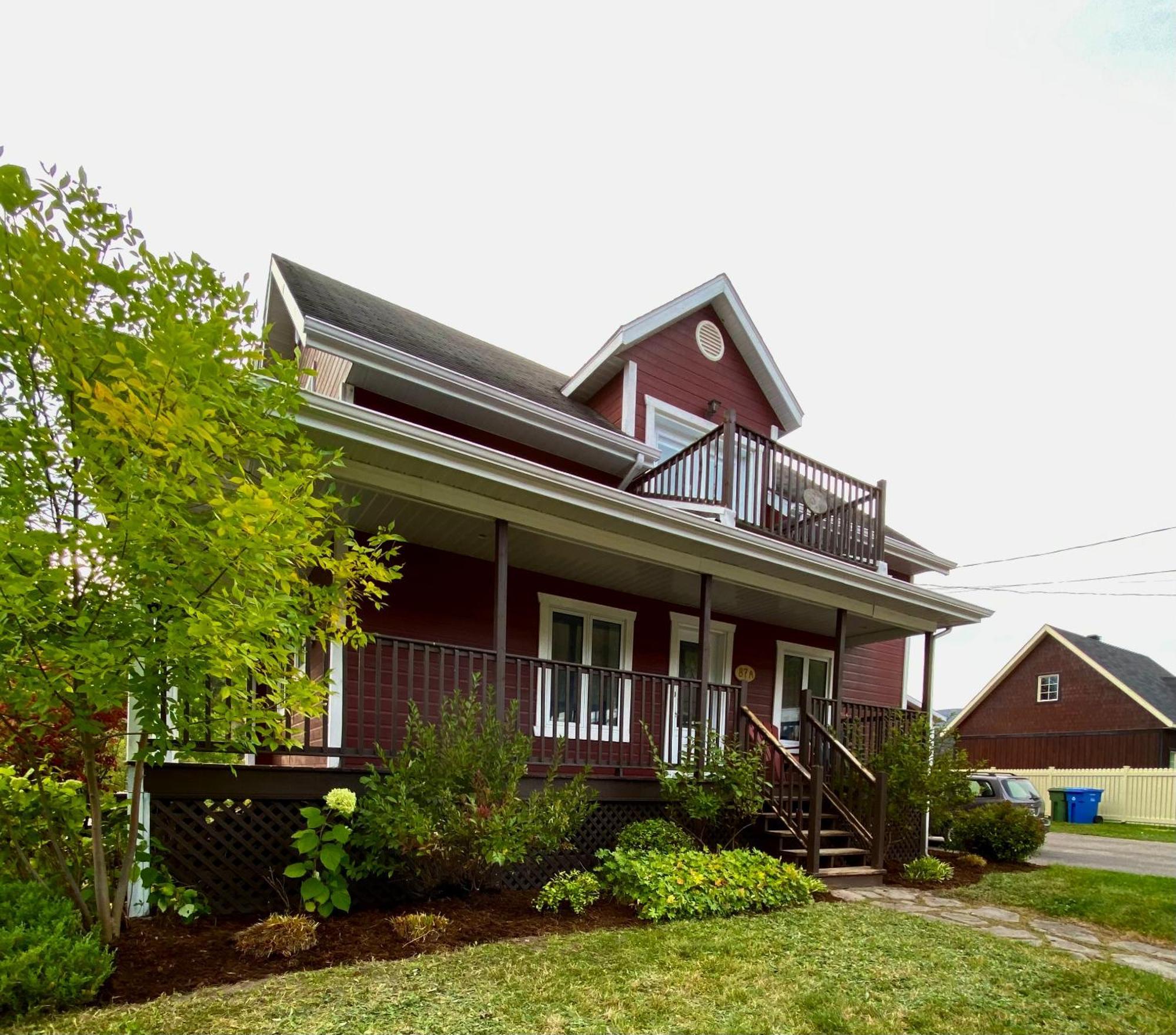 Belle Maison Avec Vue Sur La Riviere LʼAnse-Saint-Jean 外观 照片
